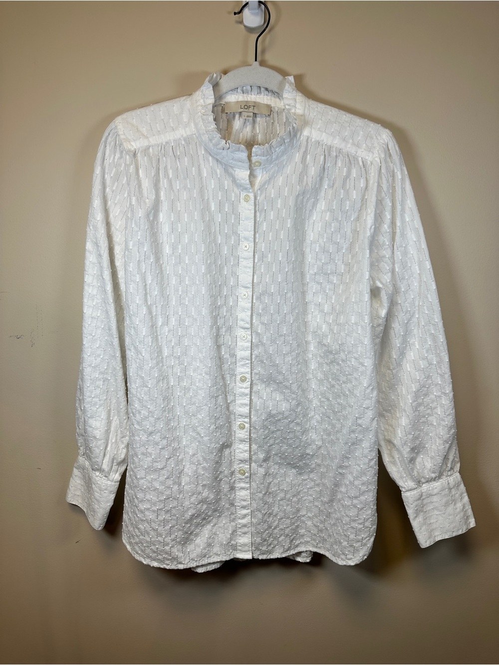 LOFT White Textured Ruffled Collar Button-Down Shirt